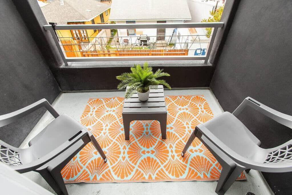 Restaurants-Pets-Professionals-Fastwifi-A C-Patios San Diego Exterior foto